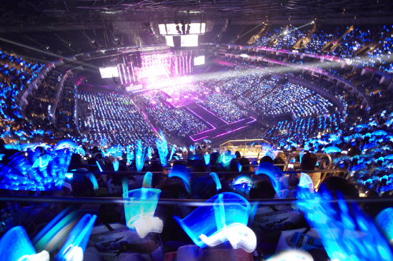 
	�����ִϾ�. ��������=SM�������θ�Ʈ


