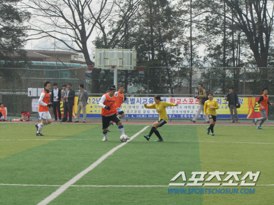 
	��FC�������� ���� �� ���̽� ���漮�� ������ ������� ���� ������ �ִ�. ���漮�� 1���� �־����� FC�����δ� �̳� ������ ������鿡�� 2��4�� ���ߴ�. 


