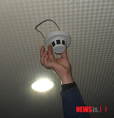 
	
                ������ ���ְ� ���ǿ� ��ī��ġ ���ʸ� �Կ�
            
