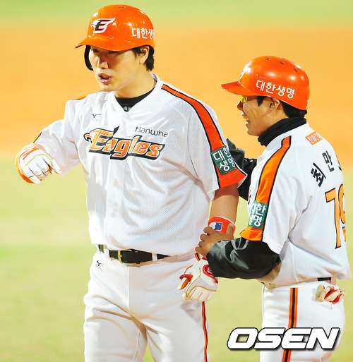 
	'�强ȣ ���� ���Ÿ' ��ȭ, LG�� �翪���¡�3���� Ż��
