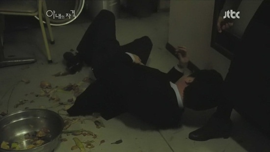 
	'�Ƴ��� �ڰ�', �׶� �� ����� '�����'..����� '���ϻ���'
