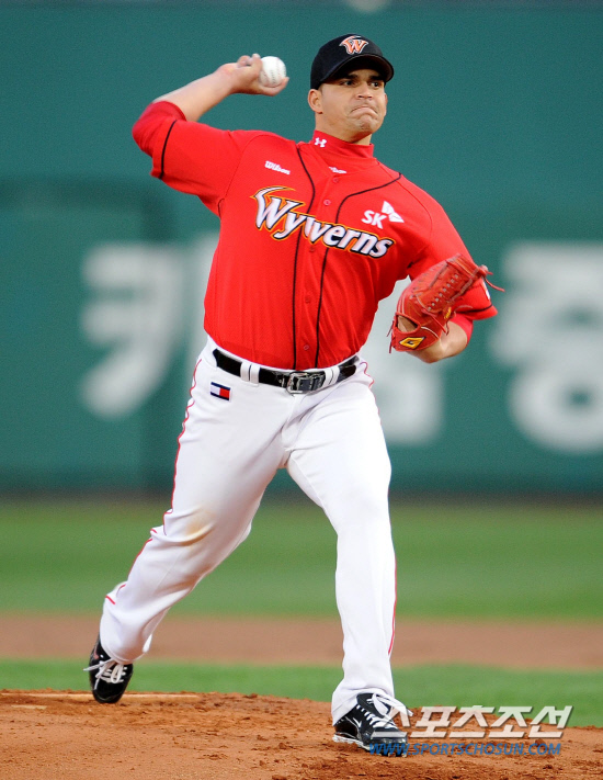 
	SK �������� 18�� �λ� �Ե����� �����ϴ� ���. �λ�=���� ���� wook@sportschosun.com


