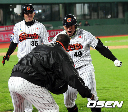 
	'ȭö�� �����ִ�?' ȫ���� Ȩ�� �����Ӵ��� ���
