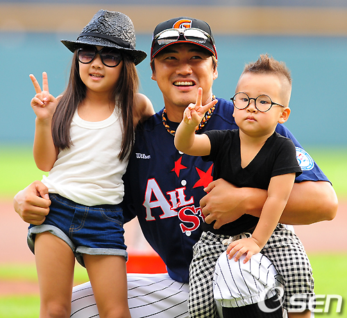 
	'ȭö�� �����ִ�?' ȫ���� Ȩ�� �����Ӵ��� ���
