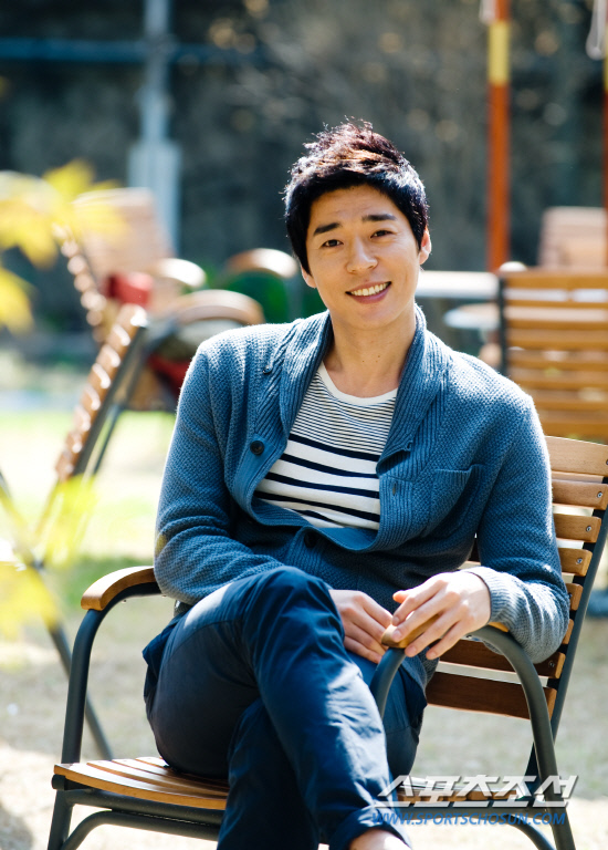 
	���浿�� ��ġ�� 'ī�� 105'���� ��������  ������. '����ű! ª�� �ٸ��� ����'�� ���� �״� �Ϻ����� Ȱ�� ������ ������ ��ȹ�̴�. ����� ���� cjg@sportschosun.com


