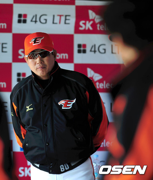 
	�Ѵ�ȭ ����, "����̰� ����, ���� �þ����� �Ѵ�"
