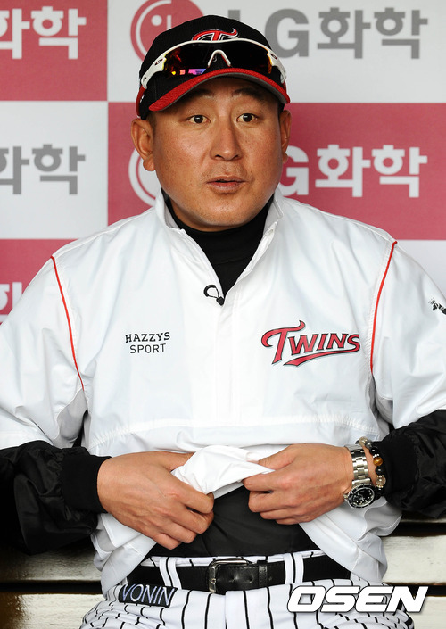 
	�����, ���̽¿� ���� �����̼ǿ� �շ���Ų�١�
