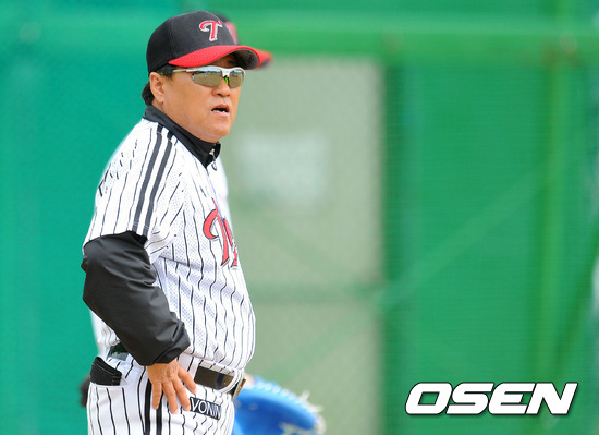 
	�蹫�� Ÿ����ġ, ���̴�ȣ ��ȭ �� �� �ϴϱ� �� �ϳס�
