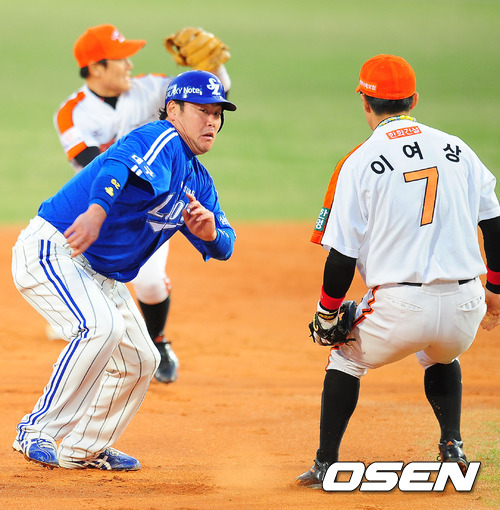 
	'Ȩ�� 3�� ����' �Ｚ 4���� Ż��, ��ȭ 3���� ����
