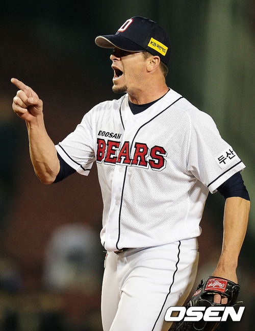 
	���ڻ��� �ƹ����� ������, ����° ����, ���� �� �ٳ�����
