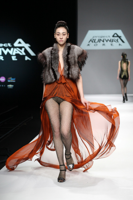 
	��������=�½�Ÿ��


