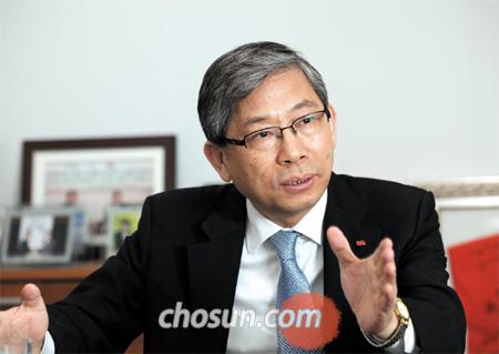 "학부모가 원하는 고품격 학습 서비스로 승부할 것"