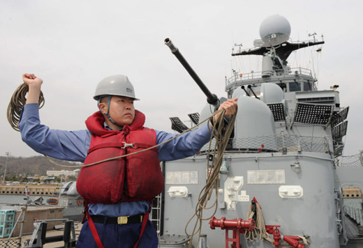 
	�����Կ��� ���Ǻ����� �ٹ����� ���й� �̺��� �� ������ ������ �ϰ� �ִ�. /����=�ر�
