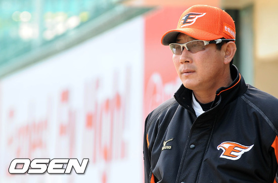 
	'4����' �Ѵ�ȭ ����, "���� ���� �ڽŰ��ְ� �ؾ� �Ѵ�"
