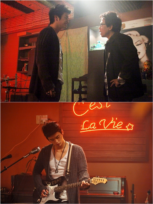 
	'�����' ���α� ��¦ �����, ��û�� '�ݻ�'
