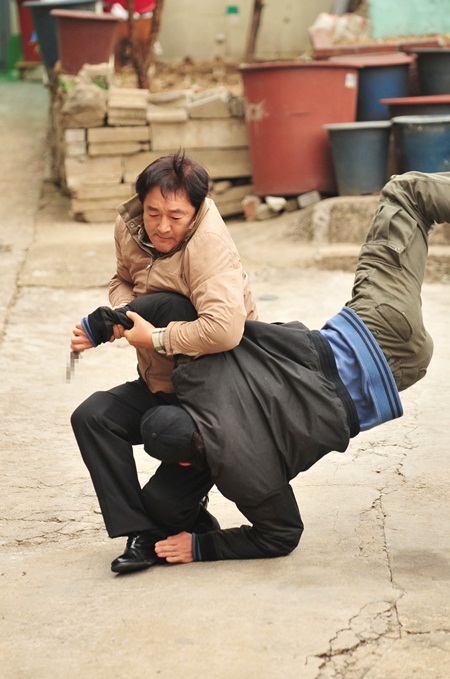 
	'���ִ��λ�' ��ä�� "�غ��� �������� ���⿡ ���Ѵ�"
