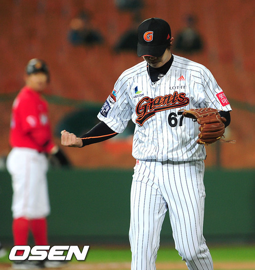 
	�輺��, "Ÿ������ �Ե�, ������ å�Ӱ� ������"
