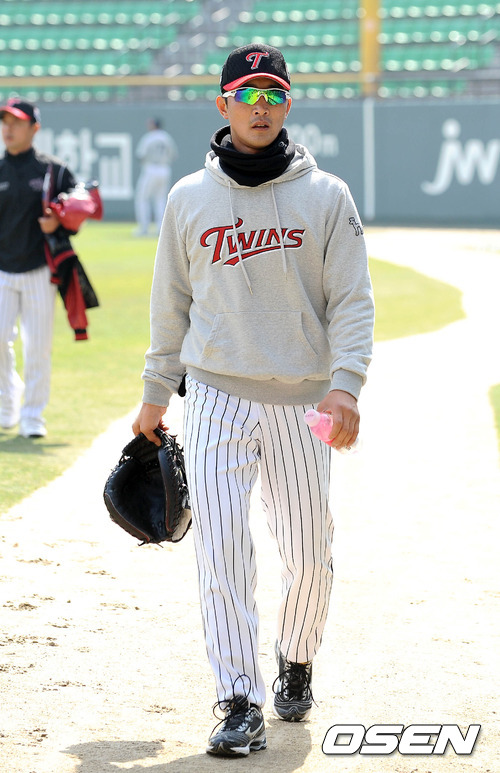 
	������, ��3�ָ� �Ϻ��� �� ���·� ���ƿ´١�
