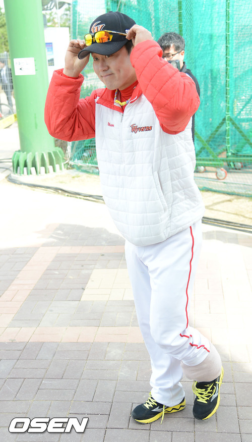 
	�籸�� ���� ����� �ڰ��, "�׷����� ����"
