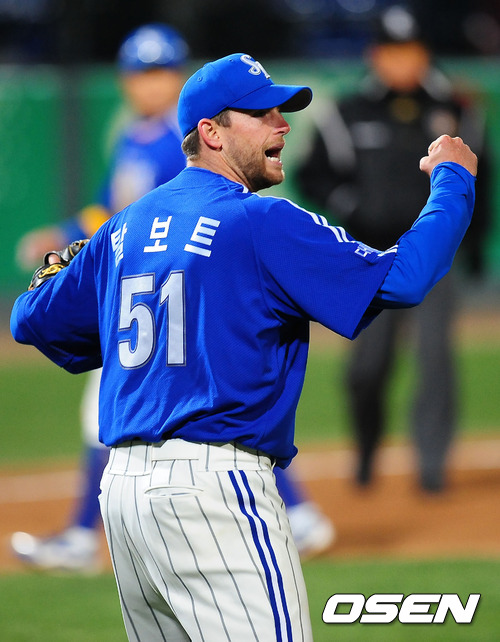 
	'2��°' Ż��Ʈ, "ù �º��� �� �� �� ������"
