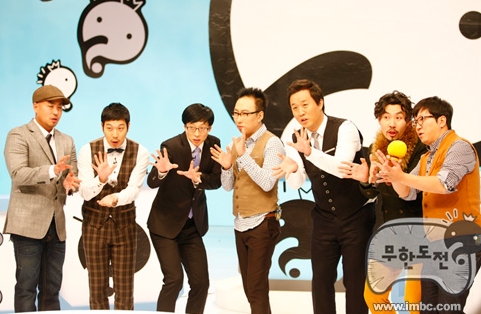 
	���ٿ� '����'�� �������, �뷡�� �θ���
