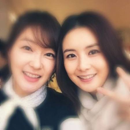 
	������-������, ��ģ ������.."�� ���� �����̰� �տ�?"
