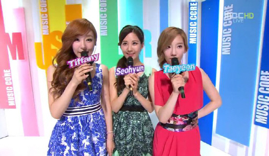 
	'�����߽�' �������� �ҳ�ô��� Ƽ�Ĵ� ���� �¿��� ���¸� �����ϰ� �ִ�. ĸó=MBC


