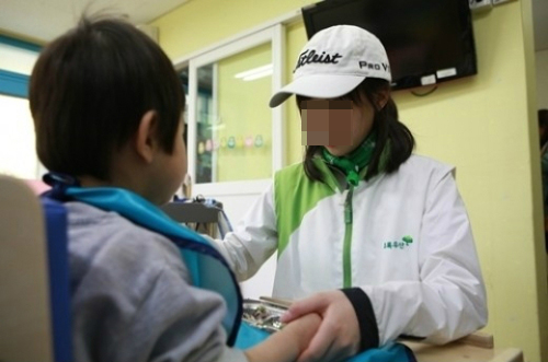 
	�ּ���, �̸��� �� ���� ���ƿ���� �����ʾơ�
