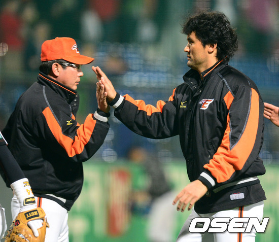 
	�Ѵ�ȭ ����, "����ȣ, 4�� �޽� ���� �ڽ��ִٴ���"
