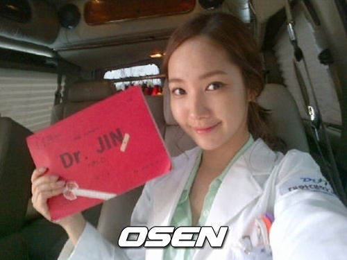 
	'������' �ڹο�, '��¯ �ǻ�' ���� "���̳�����"
