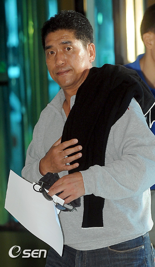 
	������ �� KIA ����,  �߱� ������ �Ϻ� �ⱹ
