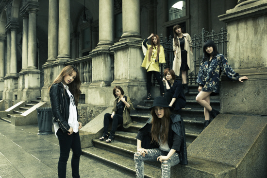 
	�ɱ׷� Ƽ�ƶ�. ��������=�ھ��������̵��


