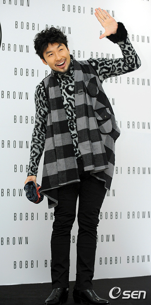 
	��ȫö, 10�� ���� ���� �о���...������?
