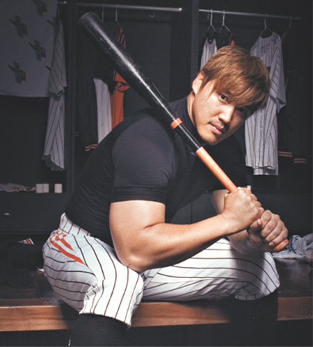 
	2012���� �Ե� 4�� Ÿ�� ȫ������ �⼼�� ������. ȫ������ Ÿ�� 1���� ����� ���� ��� Ÿ�� �ι����� �ֻ����ǿ� �̸��� �ø��� �Ե��� ���� ���η� �̲��� �ִ�. /�Ե� ���̾��� ���� 
