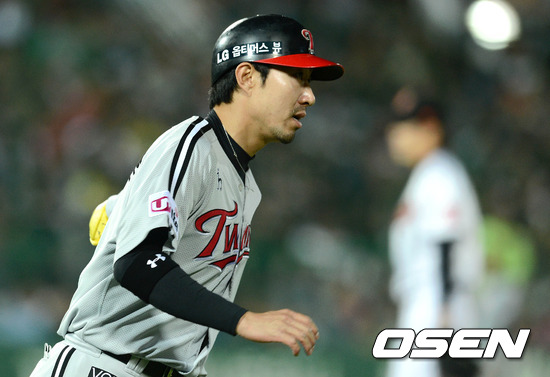 
	LG ������, '2012 ���ξ߱� R&B 4�� MVP' ����
