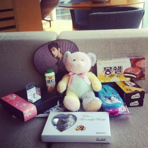 
	������ó=ī�� ���ڵ��󸮿� Ʈ����


