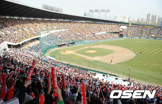 
	LG, �� ���� Ȩ ��� 4��° ����
