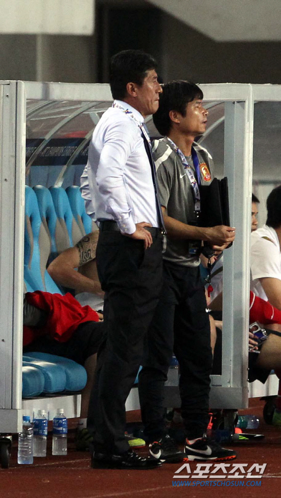 
	������ ����� ������ ����� ǥ������ ��⸦ ���Ѻ��� �ִ�. ������(�߱�)=���������


