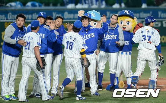 
	�Ｚ��  KIA�� 5�� �弼�� �޸� 4�� �ǵ�
