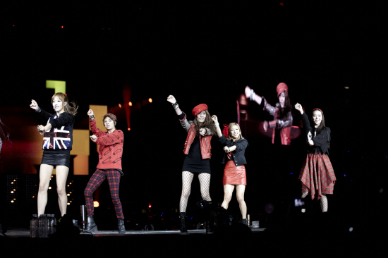 
	���������� ������ �ణ ������ ���ɼ��� Ŀ ���δ�. ������ �ٽ� Ȱ���� �����ϸ� ���� ���ʹ� ����� ���� �����̴�. ��������=SM�������θ�Ʈ


