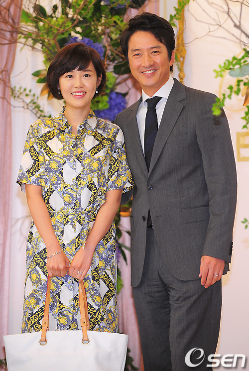 
	[�ܵ�] ����ȣ-������, ��ȥ 1�� ���� �ӽ� '�ູ'
