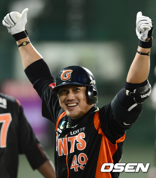 
	'12G�� Ÿ��' �Ե� ȫ����, �ǹ̾��� Ȩ���� ����
