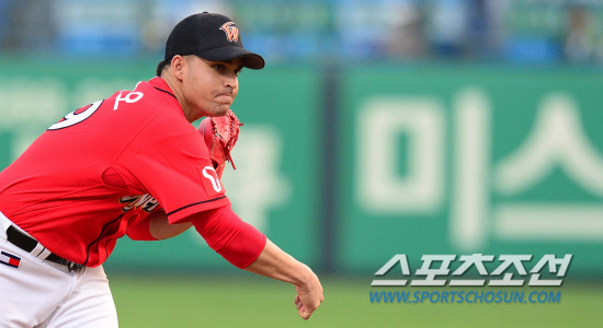 
	SK ���� �������� 3�� ���� KIA���� �����ϰ� �ִ�. �������� 7�̴� 2������ ȣ���� �ߴ�. ����=������ ���� songs@sportschosum.com


