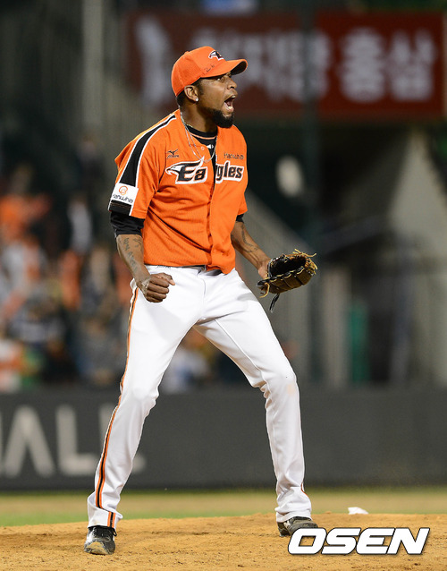 
	��ȭ ��Ƽ��Ÿ '����Ÿ�� ������', �ذ�å�� ������
