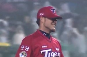 
	"��ȭ �´ٴ���..." Ʈ����, 5�⸸ SF �������� ȣ��
