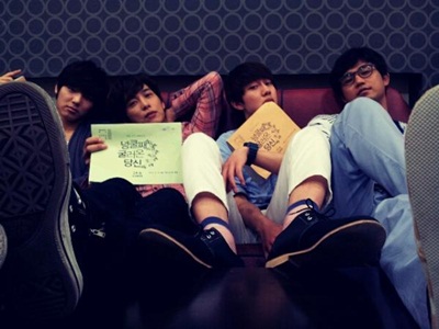 
	�����, '�ձ���' �Ƴ� 4�ι� ��ü�� ���� '����'
