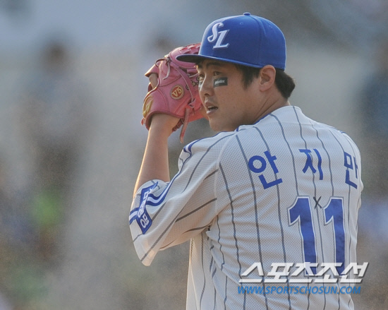 
	���� 1�� 1 ���̿� x�ڸ� �׷����� �������� ������. 28������ ���ư��鼭 �ٽô� �� �� ���� �ƴ�. ����������DB


