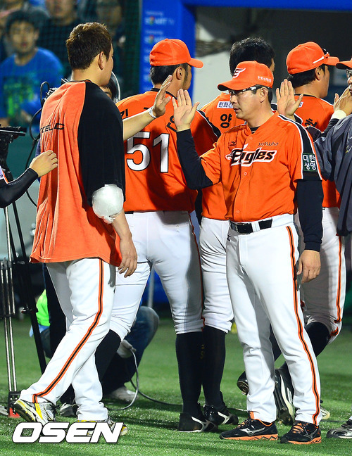 
	'������ ����' �ŵ쳭 ����, �̴����� ����� 'Ŀ��'
