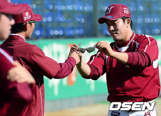 
	'99��' �躴��, 1�� ���ǿ� ���� ��Ī������ ���ش�
