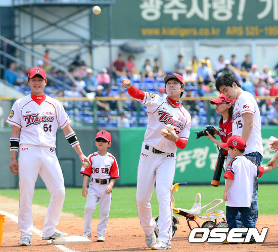 
	KIA, 5�� ��̳� ���ֱ��� ���� 3��° ����
